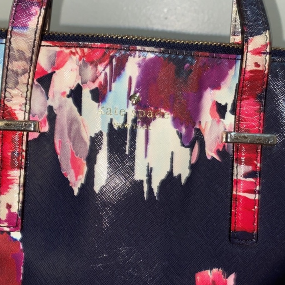 Kate Spade Cedar Street Hazy Floral Bag - Picture 4 of 12